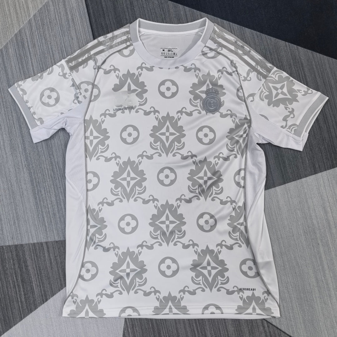 Maillot 25/26 Real Madrid Spécial LV